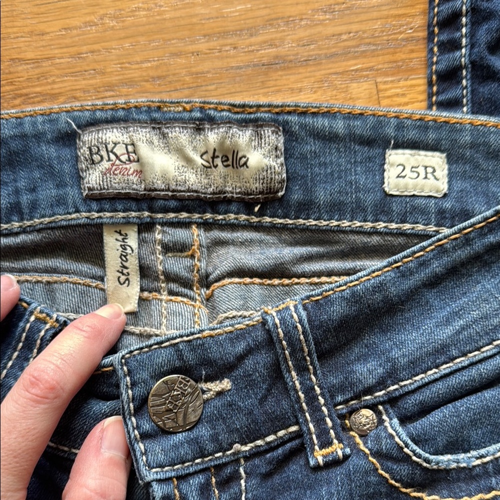 BKE Stella Straight Jeans - Picture 3 of 6